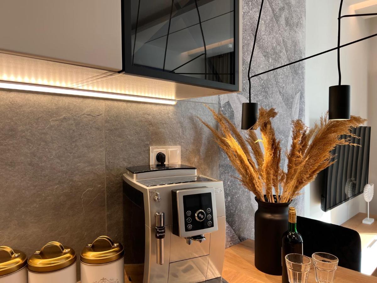 Family & Business Elegant Apartments Ul Lotnicza Centrum Galeria Korona - 1 Bedroom, Terrace, Air Conditioning, Garage - New! Kielce Exterior foto