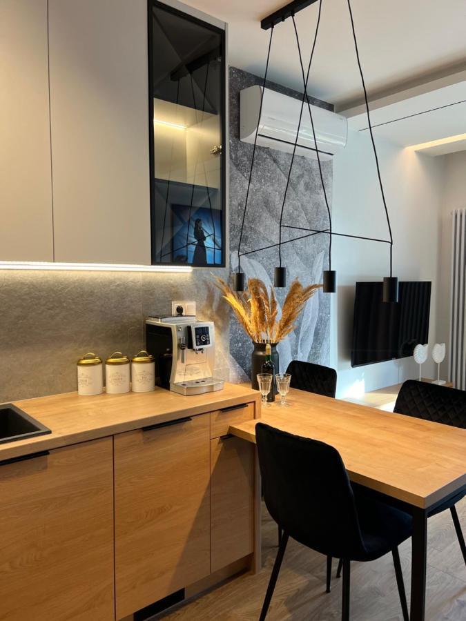 Family & Business Elegant Apartments Ul Lotnicza Centrum Galeria Korona - 1 Bedroom, Terrace, Air Conditioning, Garage - New! Kielce Exterior foto